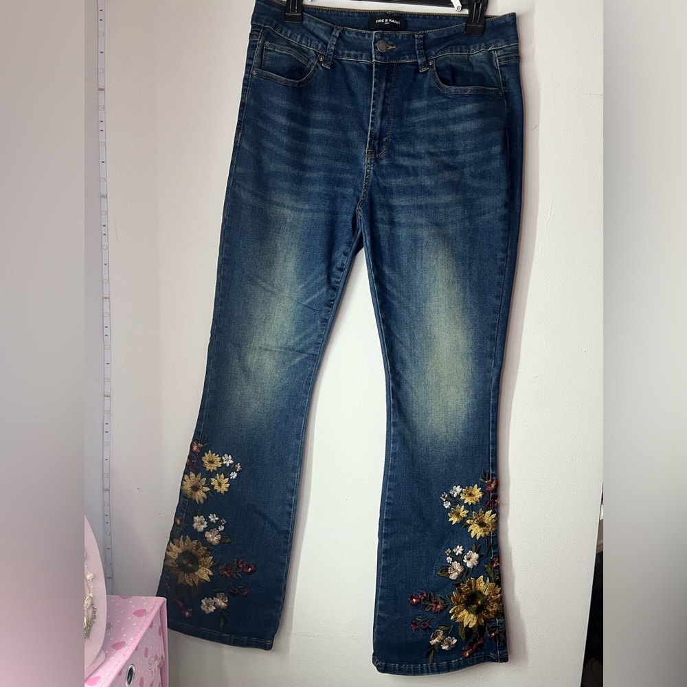 Floral Embroidered Bootcut Jeans